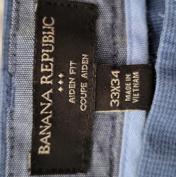 Banana Republic Men's Chino Pants - Picture 4 of 9